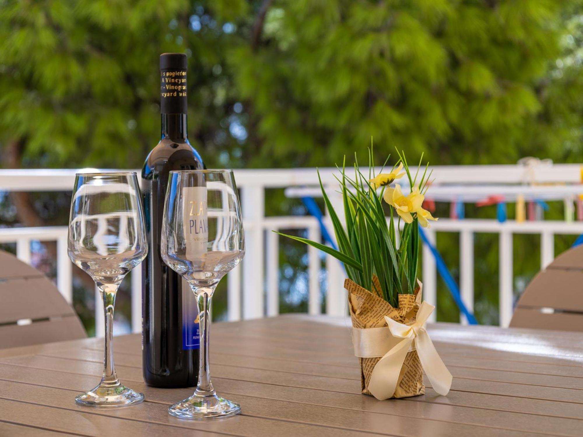 Rosemary Apartments Duce Ngoại thất bức ảnh