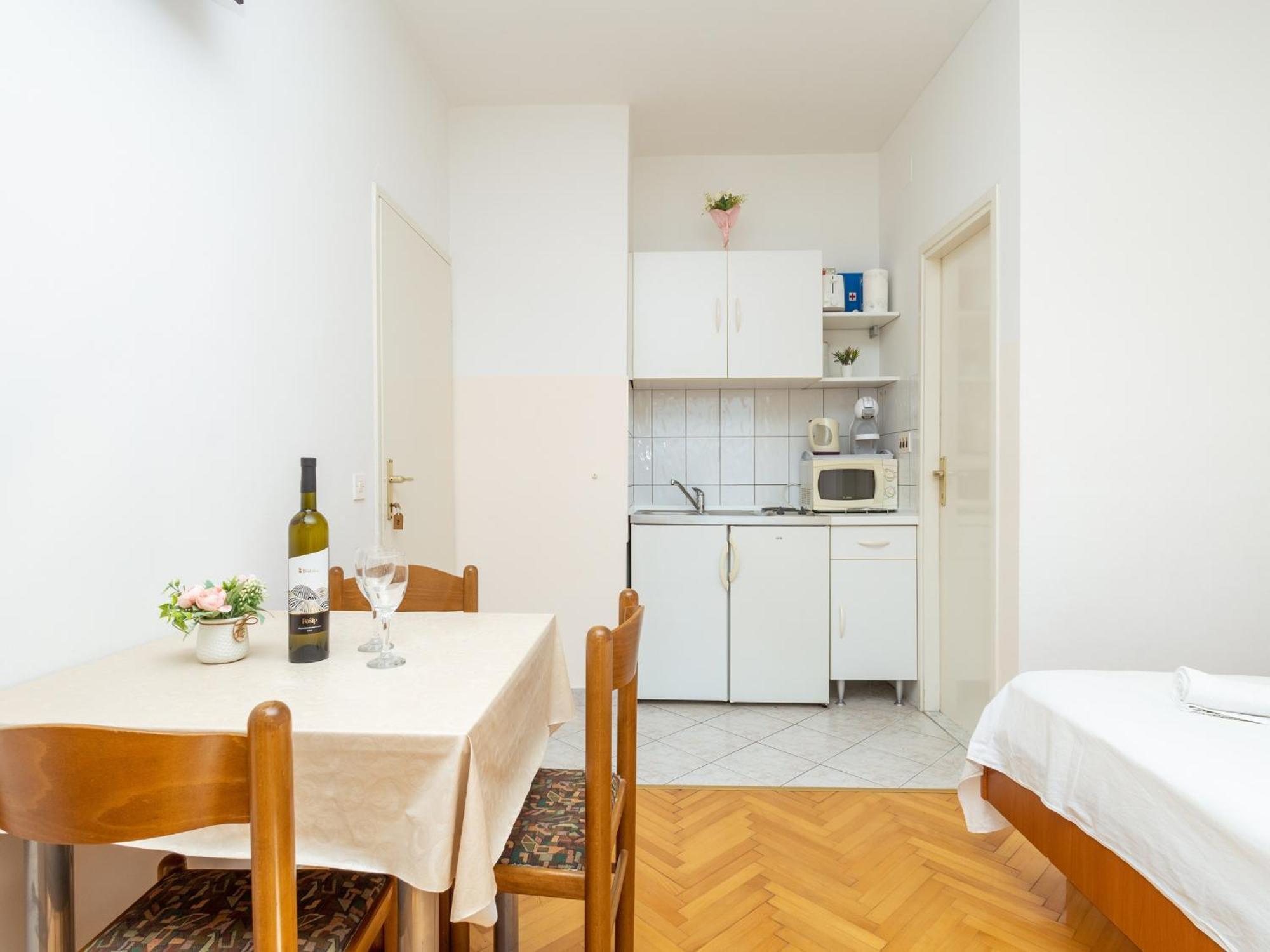 Rosemary Apartments Duce Ngoại thất bức ảnh