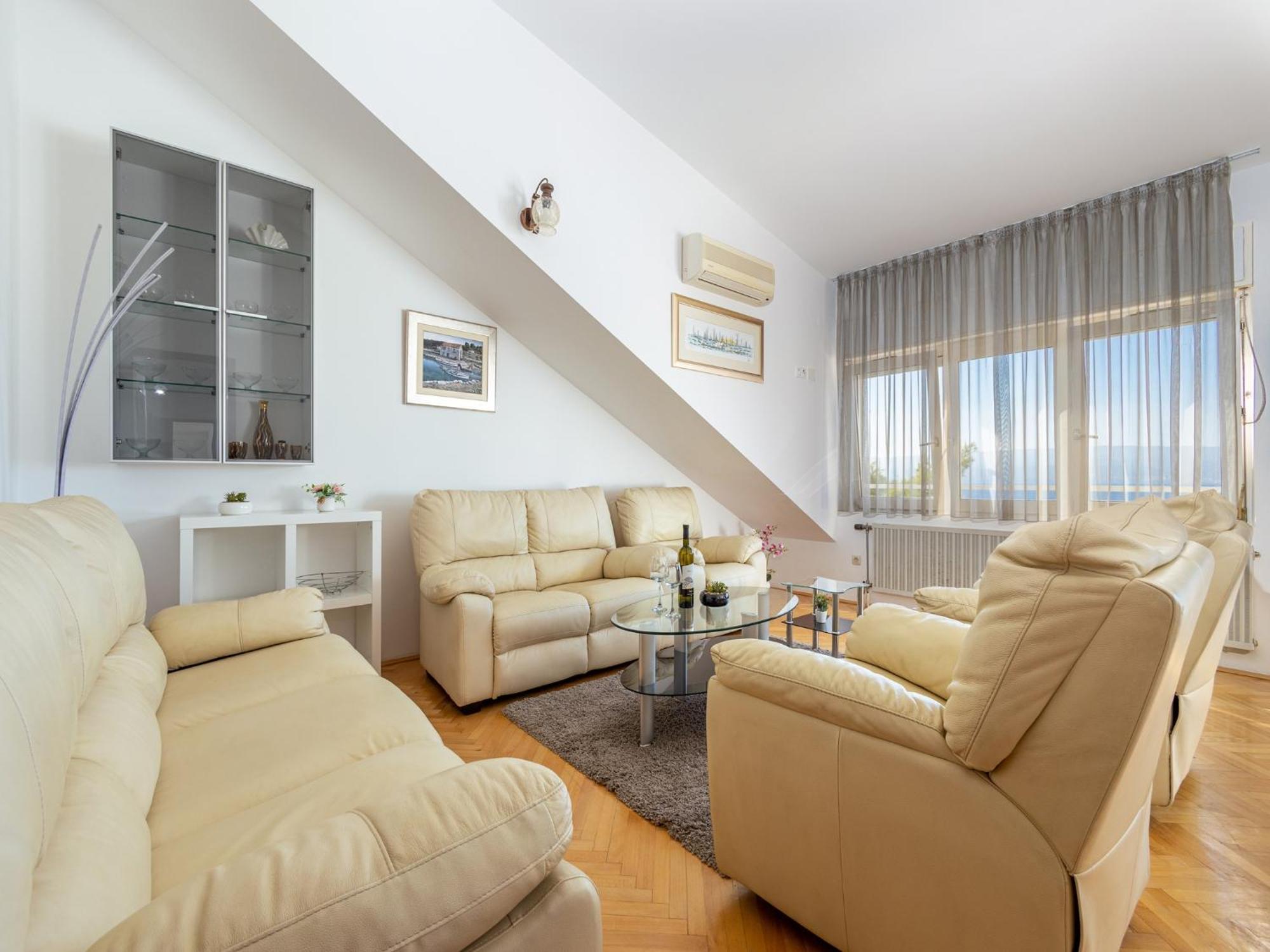 Rosemary Apartments Duce Ngoại thất bức ảnh