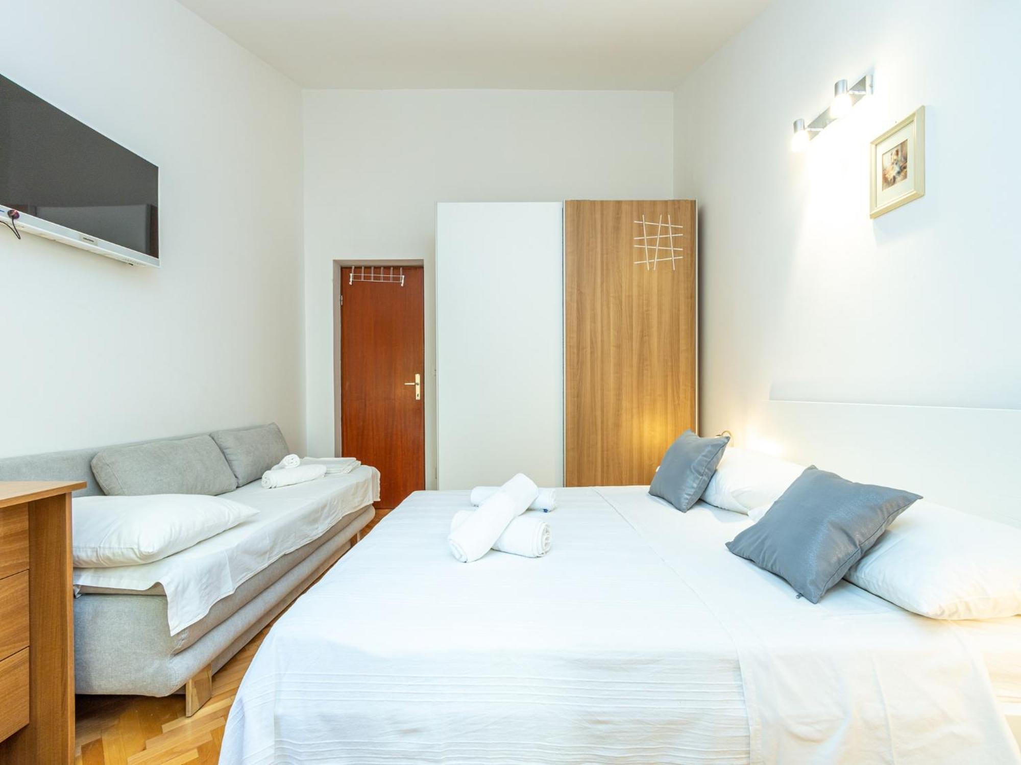 Rosemary Apartments Duce Ngoại thất bức ảnh