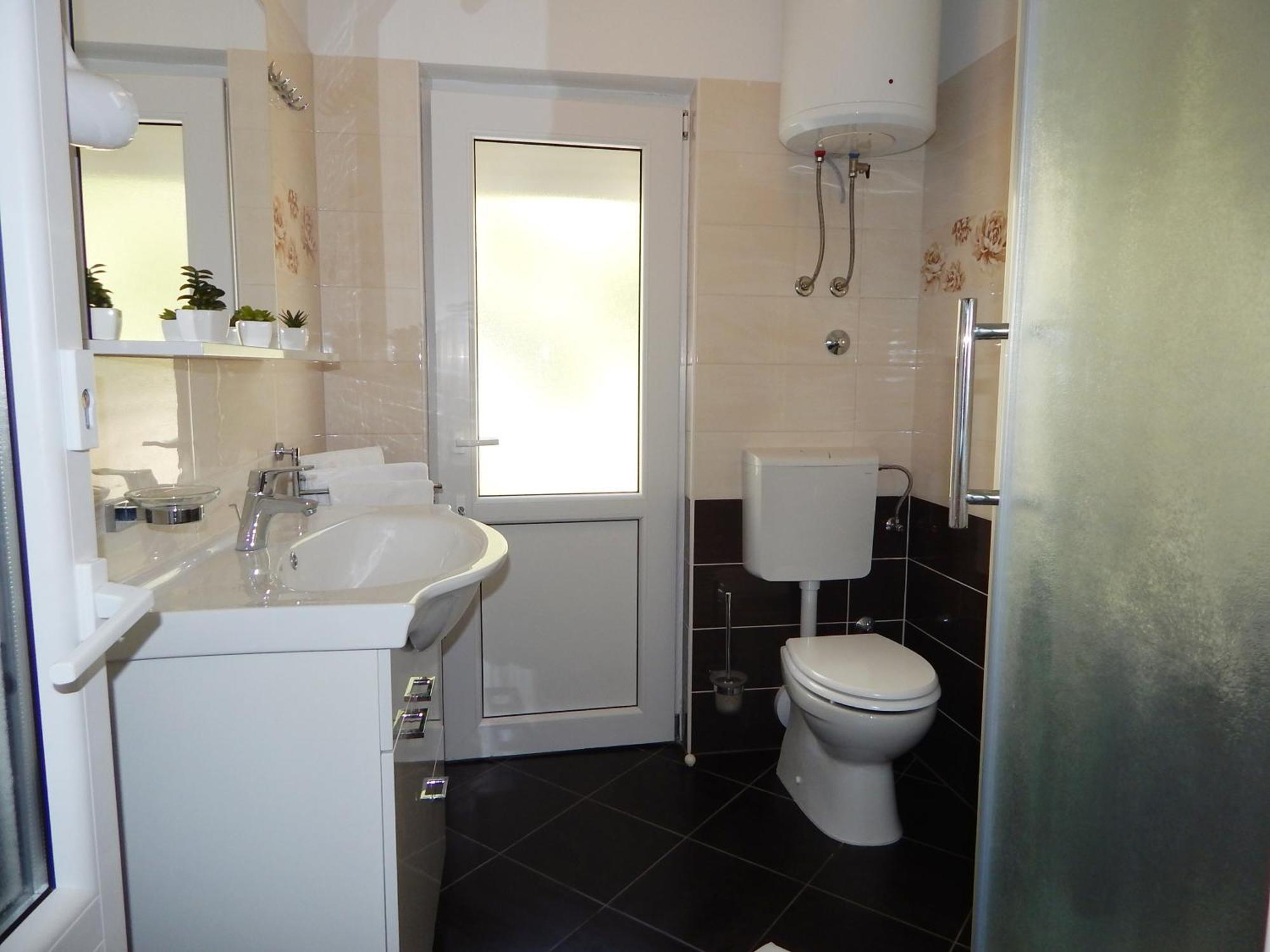 Rosemary Apartments Duce Phòng bức ảnh