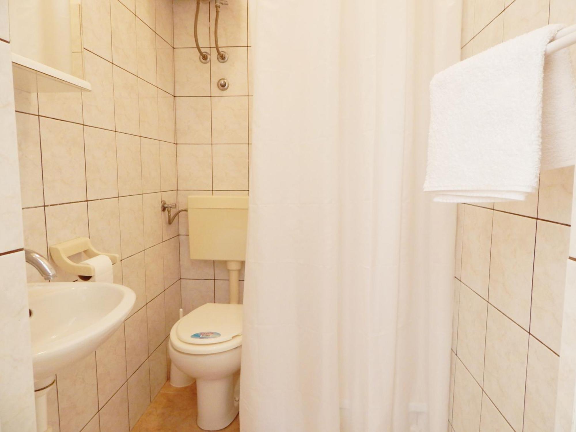 Rosemary Apartments Duce Phòng bức ảnh